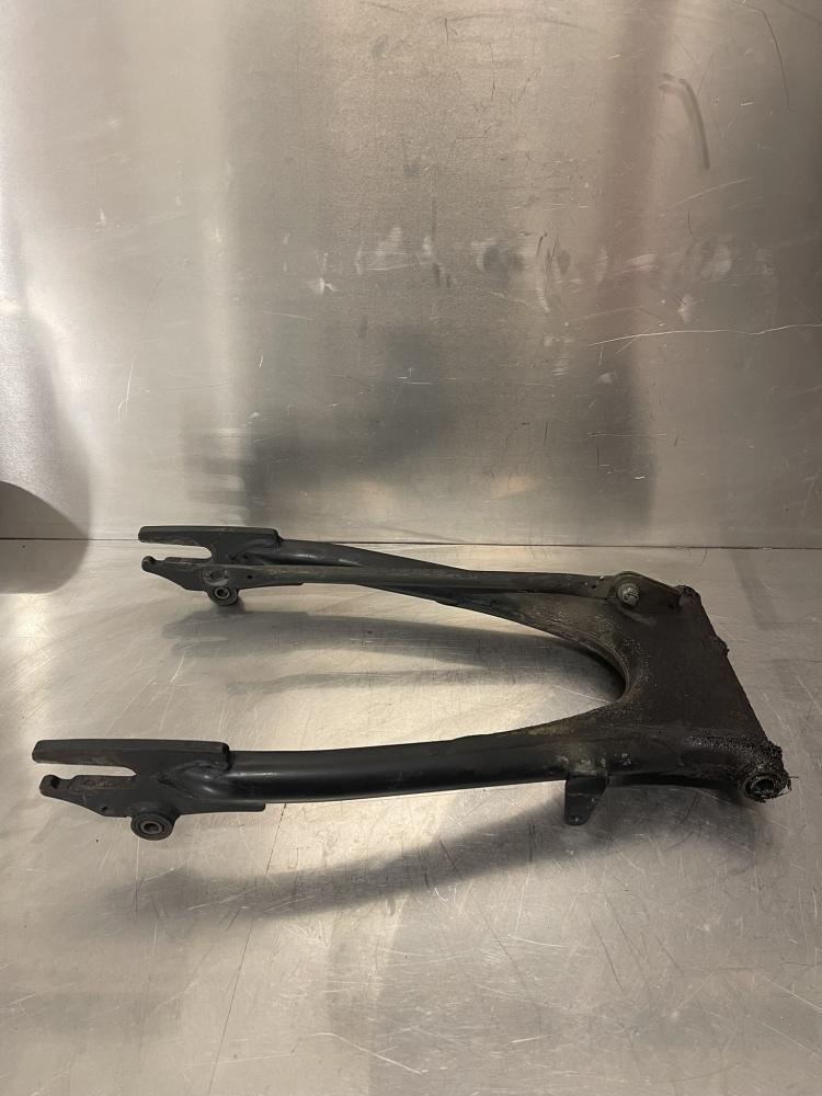 Honda CB 650 1980 Baksving - ATG Bikeparts AS